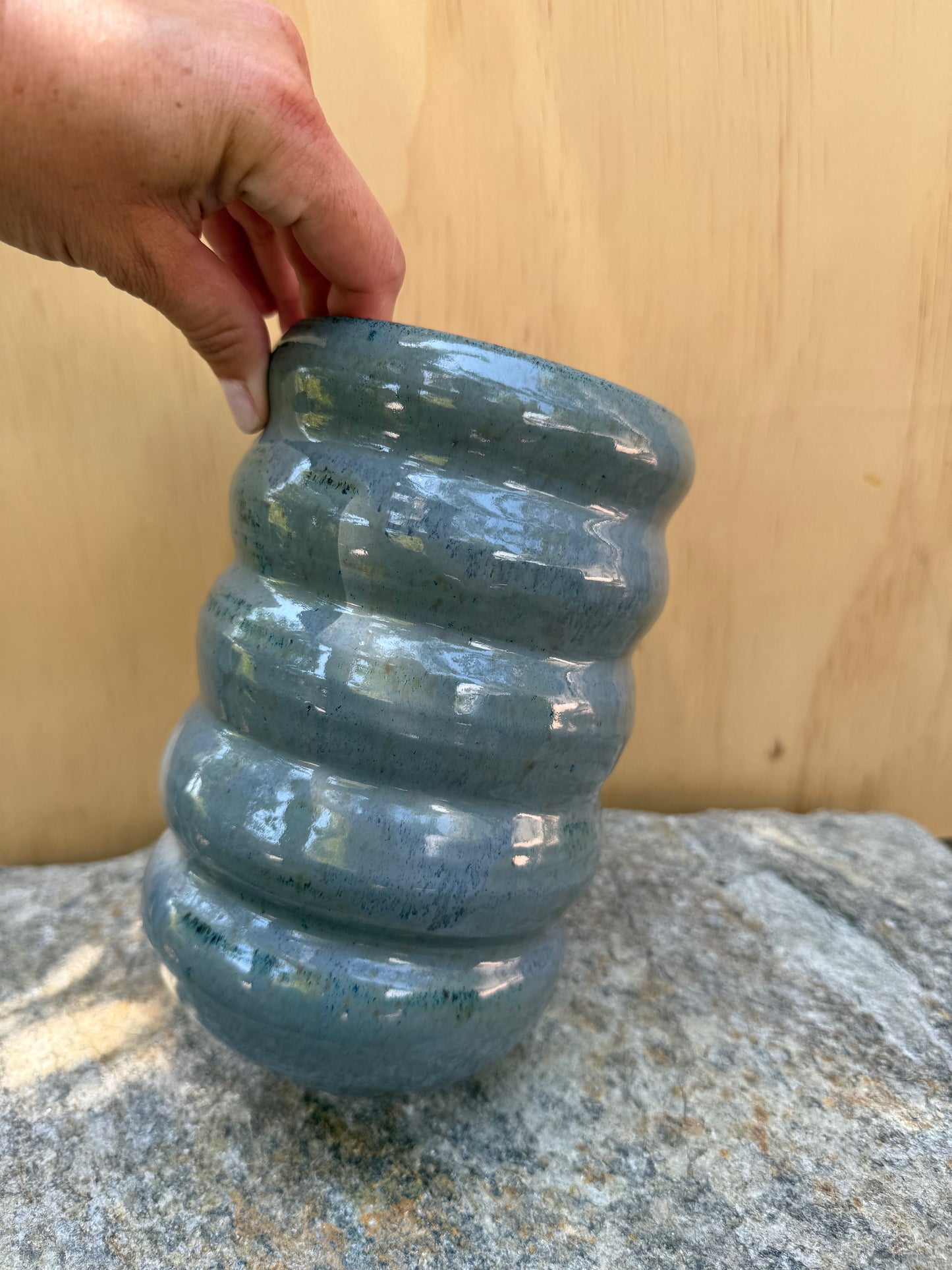 Wavy Vase in Blue/White