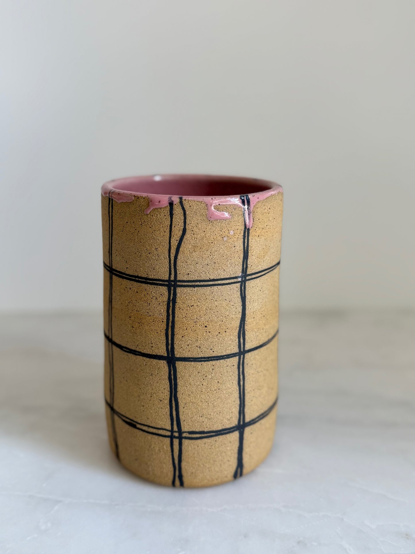 Plaid Vase Black + Pink