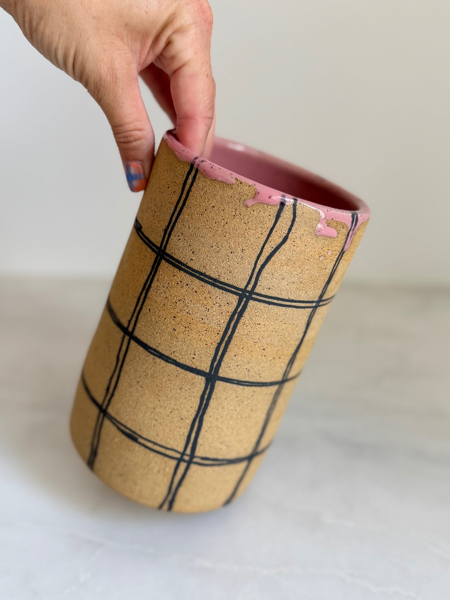 Plaid Vase Black + Pink