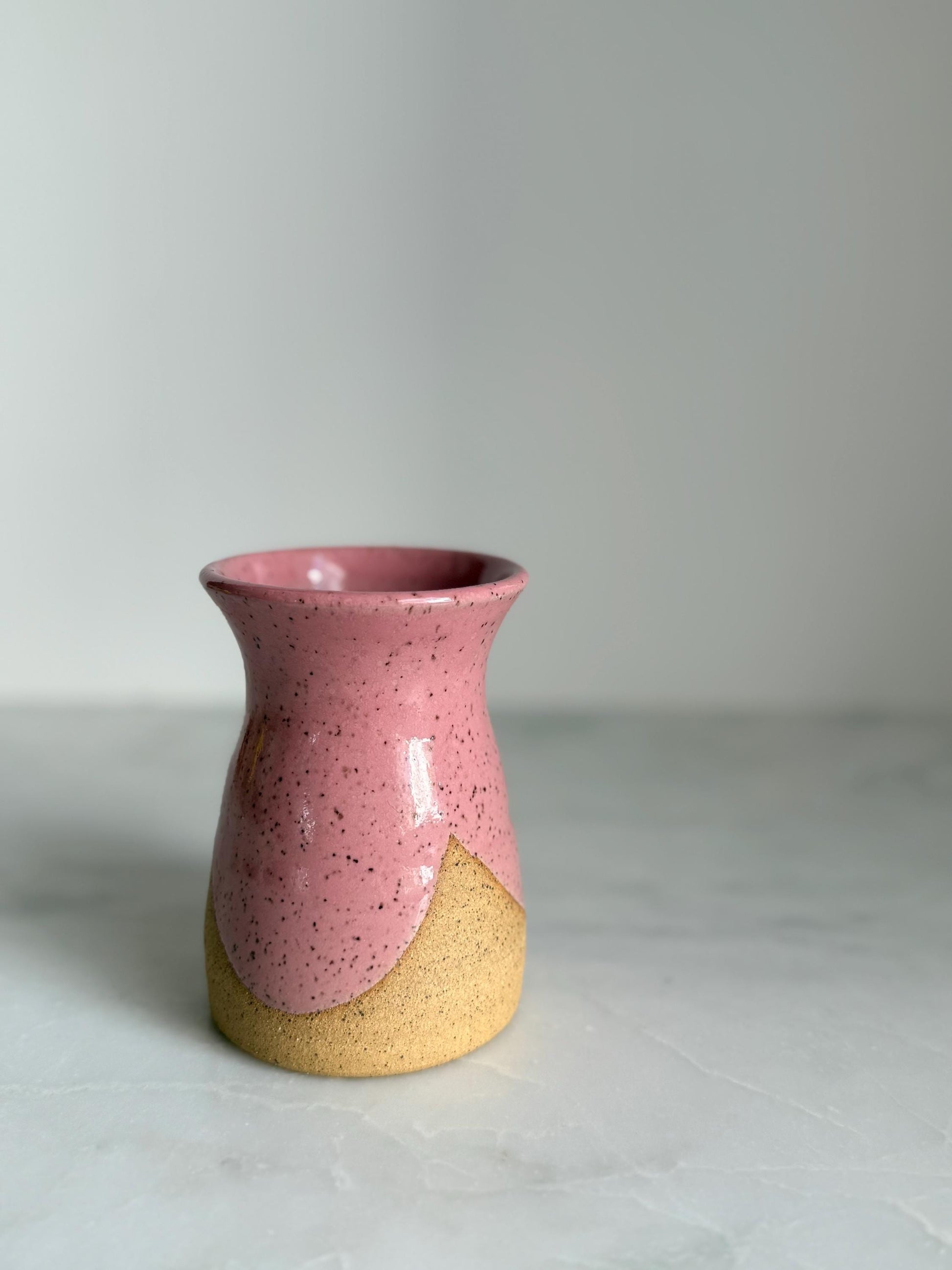 Hourglass Vase Speckled Pink (Small)