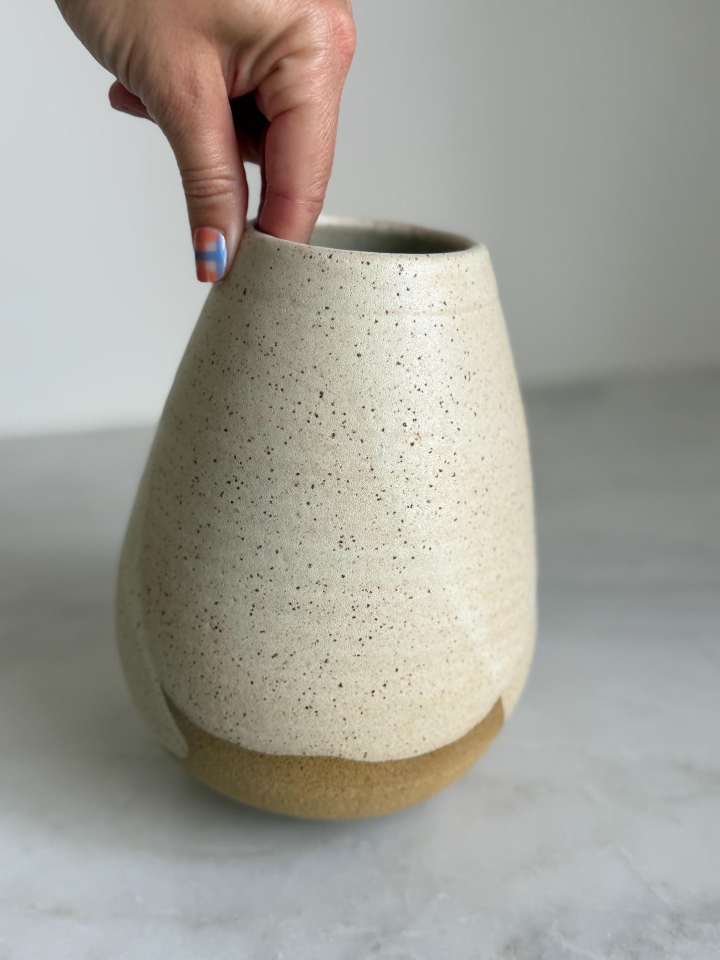 Raindrop Vase - Speckled White
