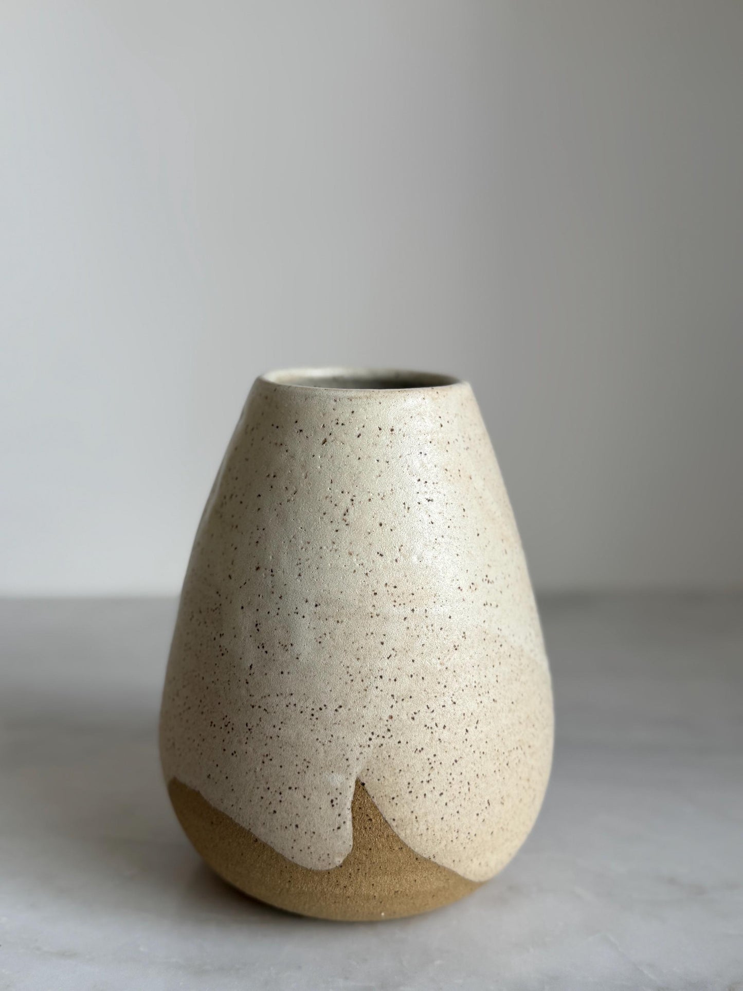 Raindrop Vase - Speckled White