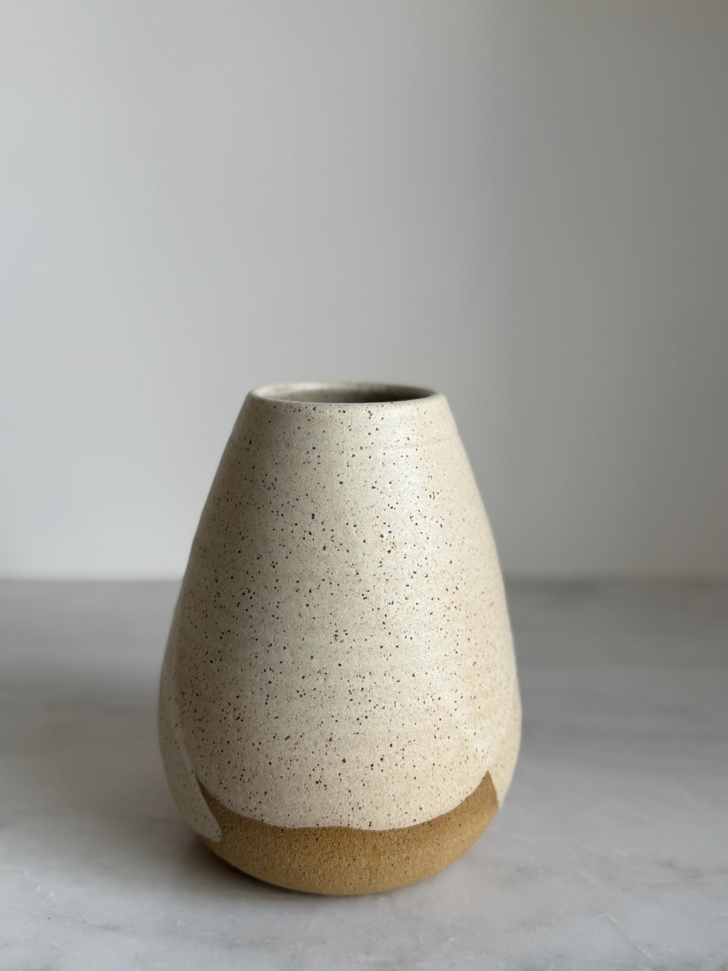 Raindrop Vase - Speckled White