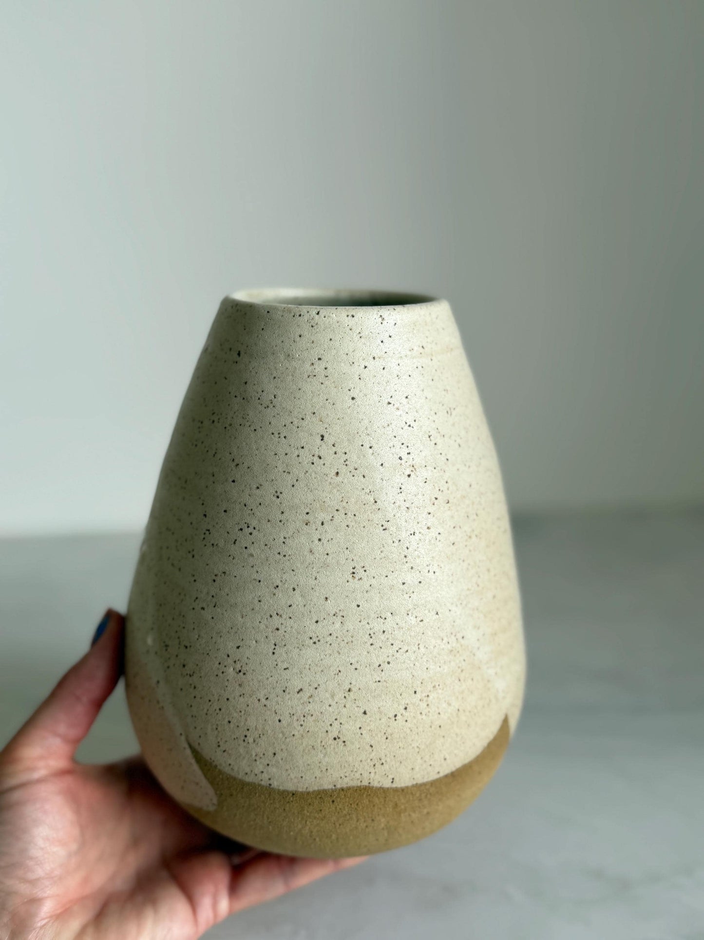 Raindrop Vase - Speckled White