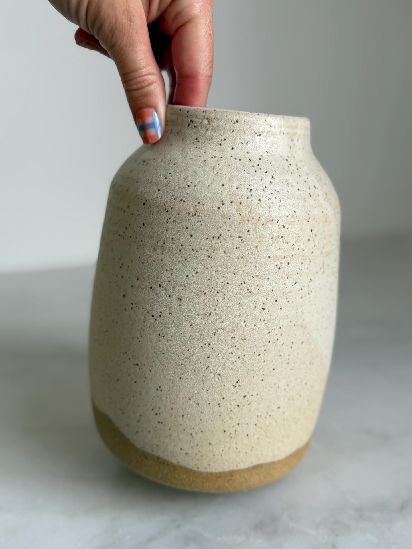 Dune Vase - Speckled White