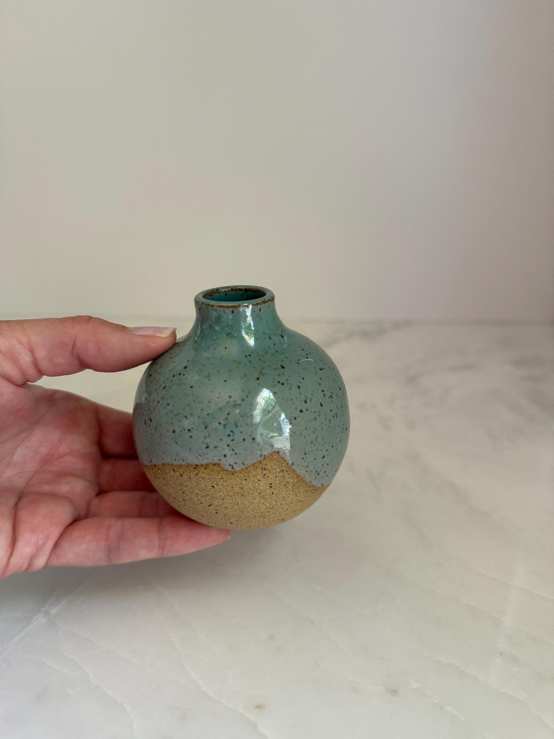 Seafoam Bottleneck Vase - 3 inch